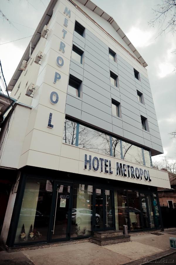 Hotel Metropol Piteşti Kültér fotó