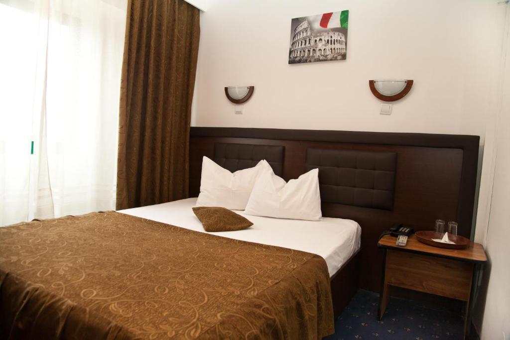 Hotel Metropol Piteşti Kültér fotó